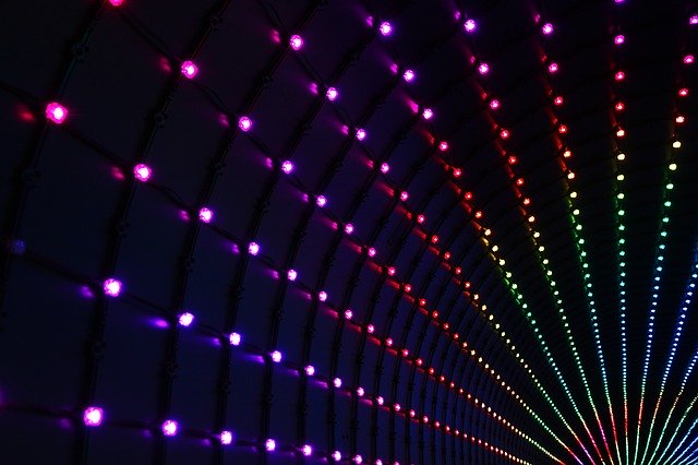 barevná LED stropní svítidla.jpg